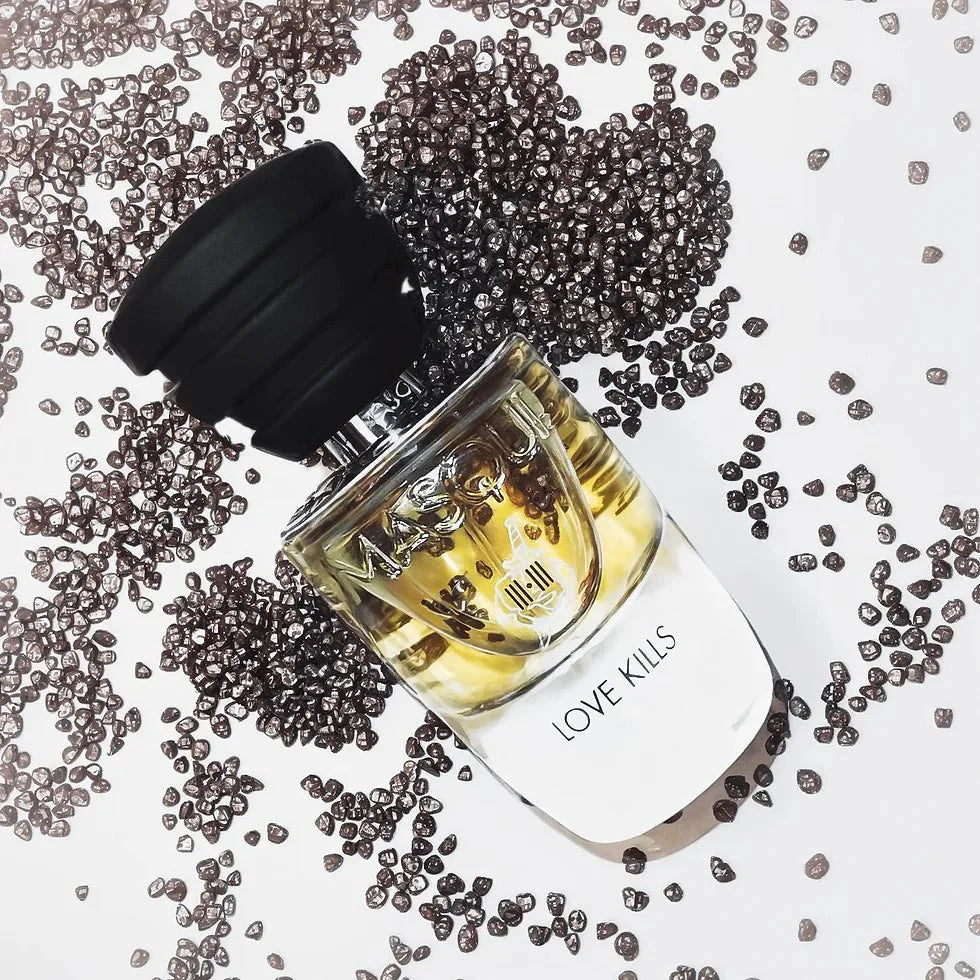 Masque Milano III-III Love Kills by Caroline Dumur (Eau de Parfum) 100ml