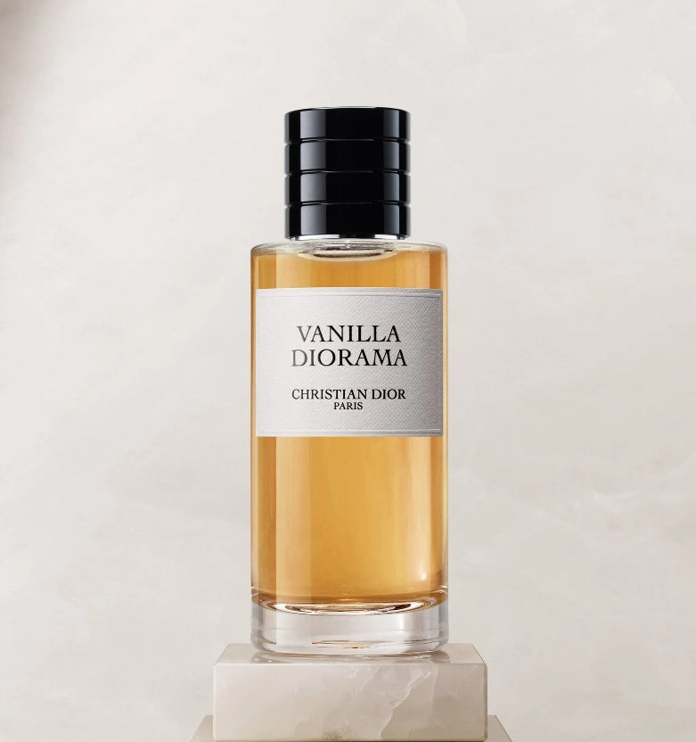 CHRISTIAN DIOR Vanilla Diorama(Eau De Parfum) 100 ml